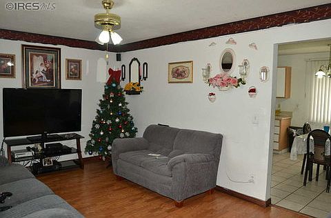 3rd image of 315 25th Ave