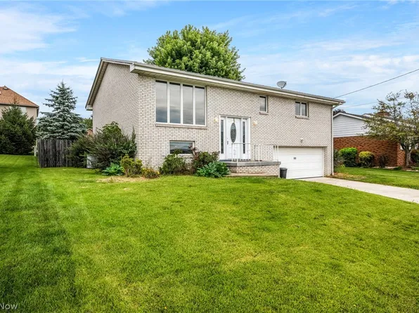 105 Valuska Dr, Mingo Junction, OH 43938