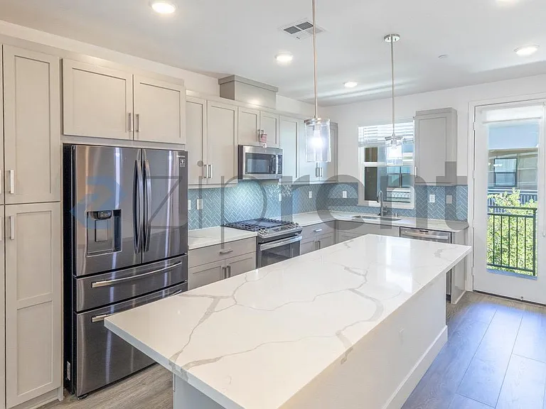 323 Alviso Ter — Photo 8