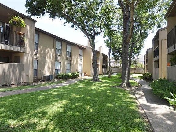 2nd image of 3300 Pebblebrook Dr APT 82