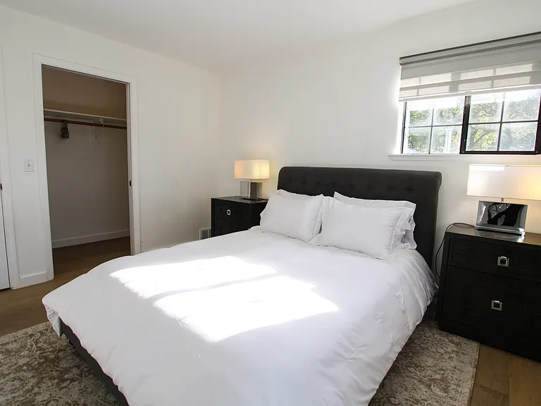 6564 Sonoma Mountain Rd — Photo 37