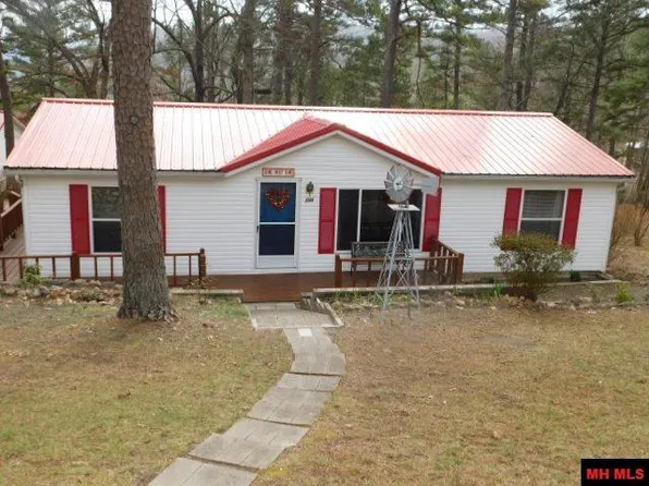 194 Broadview Cir, Salesville, AR 72653