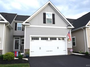 176 Slate Ln, Grand Island, NY 14072