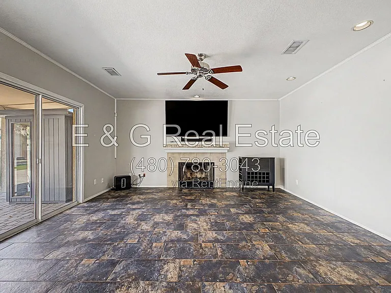 19424 N 33rd Pl — Photo 8