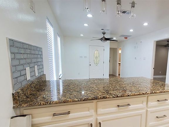 4th image of 7214 Corsicana St #A