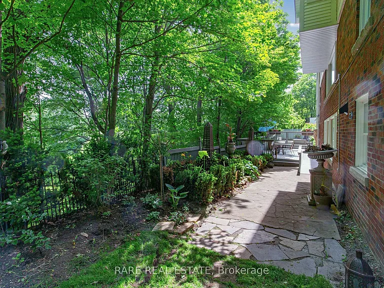 2 Leander Ct #LOWER — Photo 26