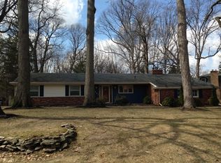 6983 N Ridgewood Ln, Lambertville, MI 48144