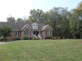 2131 Swamp Fox Rd, Midlothian, VA 23112