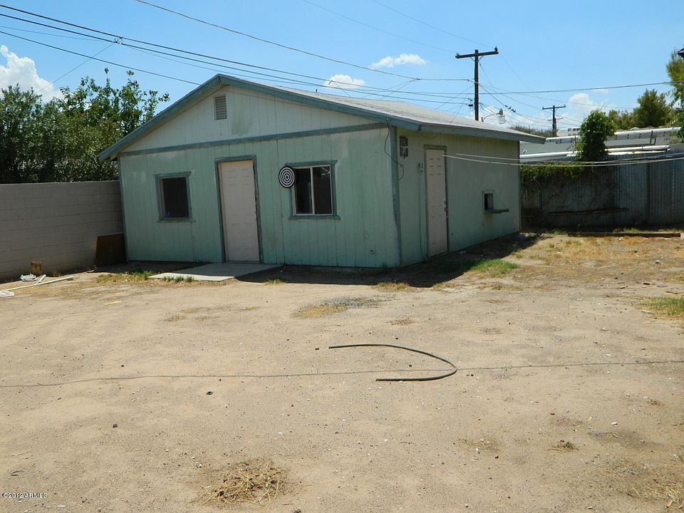 2nd image of 4521 W Indianola Ave