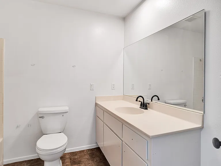 7208 Palo Alto Ave #4 — Photo 12