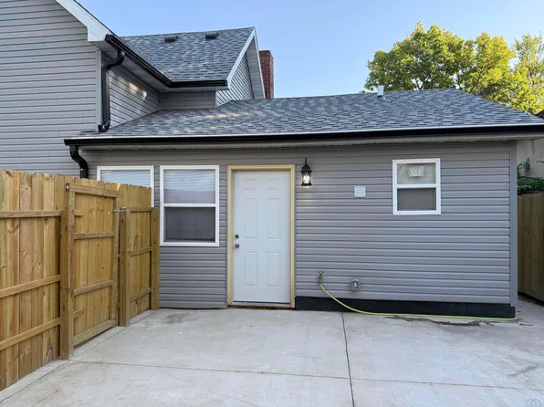 204 Sioux St, Sioux City, IA 51103