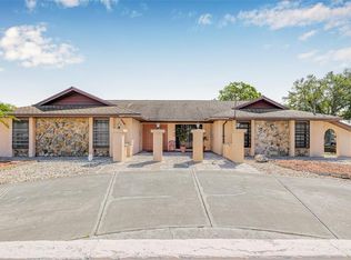 4701 Kelly Rd, Tampa, FL 33615