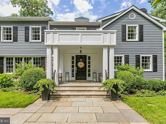 2nd image of 438 Wendover Dr