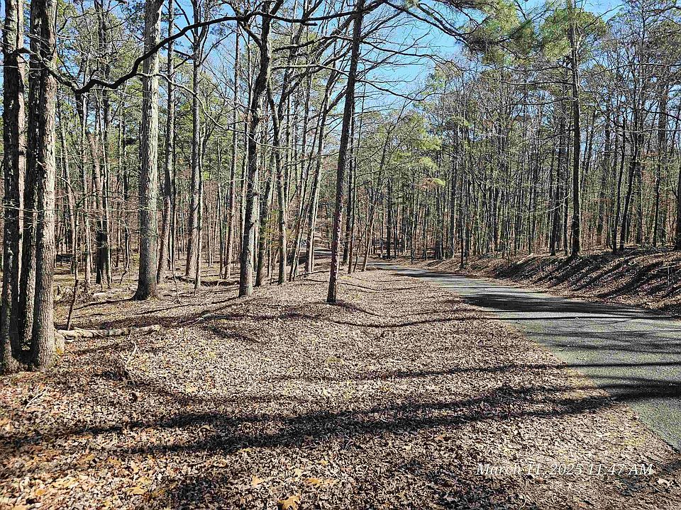 2nd image of 1 Almonte Ln