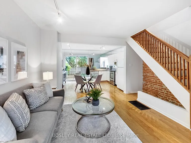 140 Helendale Ave — Photo 5