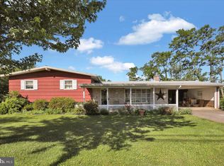 329 Gates Rd, Hershey, PA 17033