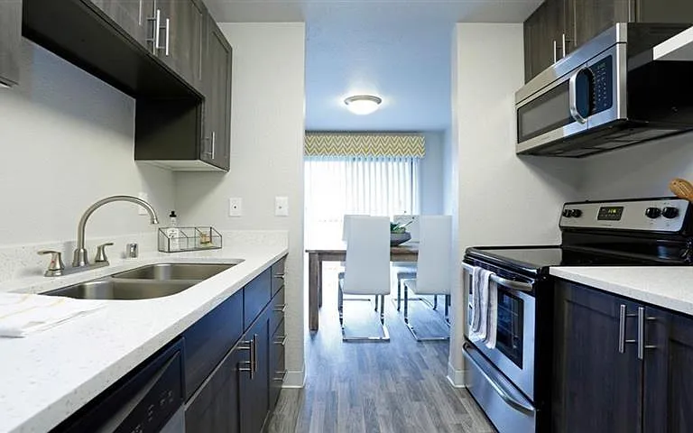 Northpoint Apartments — Photo 2