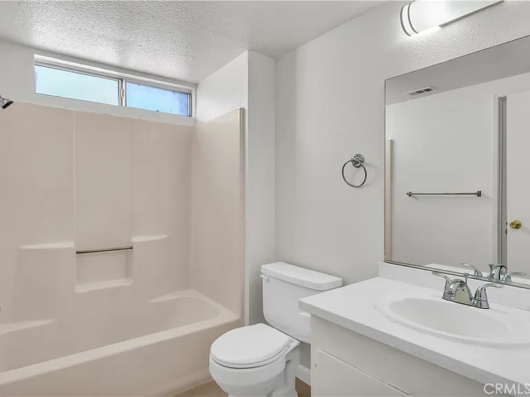 8922 I Ave — Photo 14