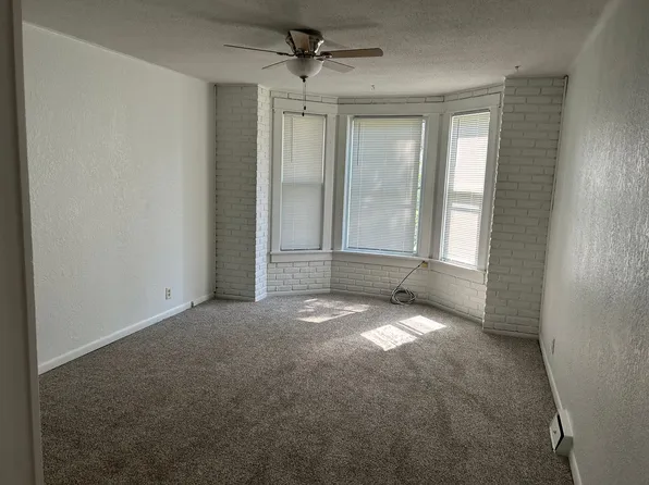 104 8th St NW APT Nate Larson - Lease Only, 104 8th St NW Unit 1, Faribault, MN 55021