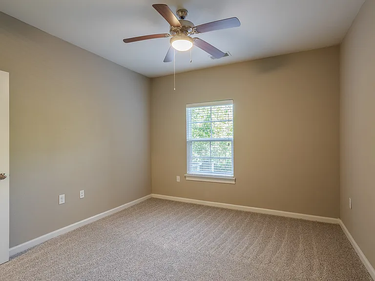 Integra Vistas Apartments — Photo 4