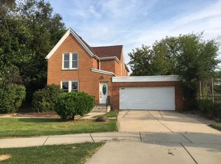 2556 E Ballard Rd, Des Plaines, IL 60016