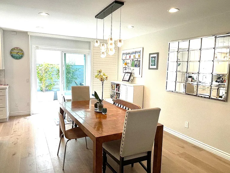 2912 Montana Ave #3 — Photo 2