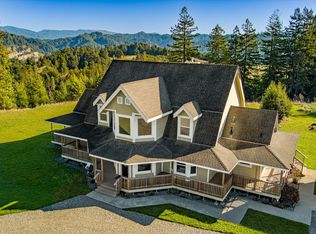 1150 Rio Vista Ln, Rio Dell, CA 95562