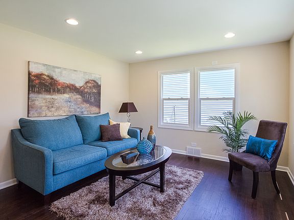 3rd image of 40 W Le Moyne Ave