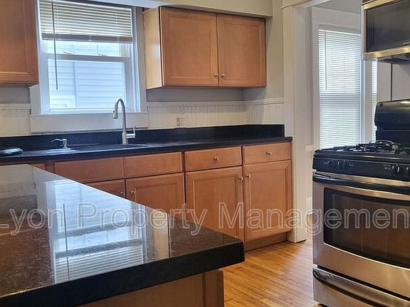 4th image of 105-107 Butler Ave Floor 1