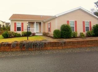 11 Alec Ln, Plymouth, MA 02360