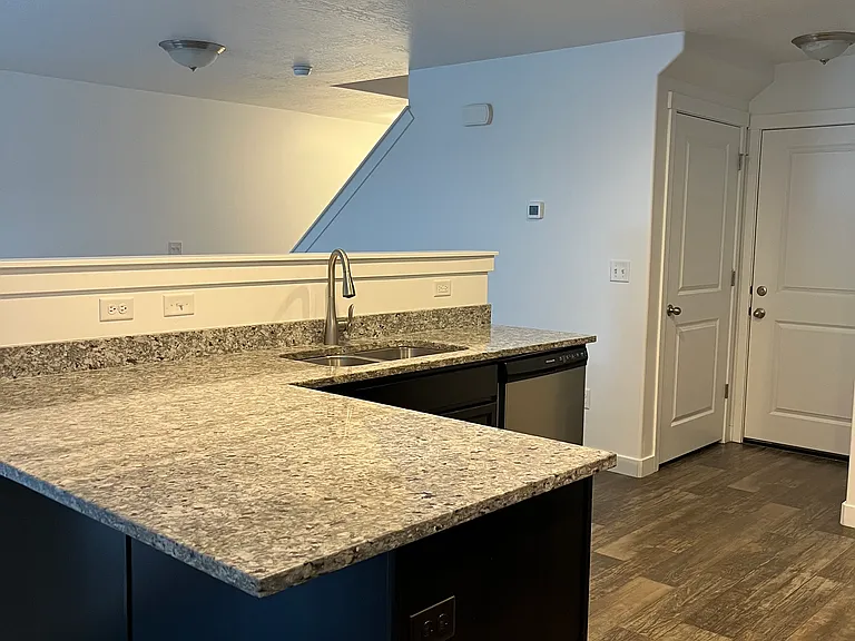 431 S Fox Chase Ln — Photo 6