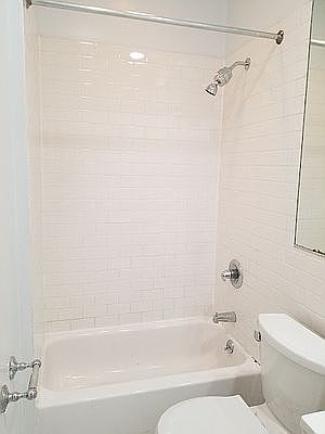 4th image of 394 15th St #1R