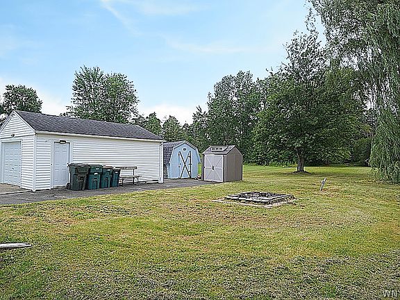 4th image of 522 Witmer Rd