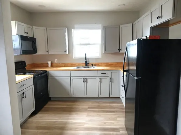 807 N Eastern Ave #1, Connersville, IN 47331