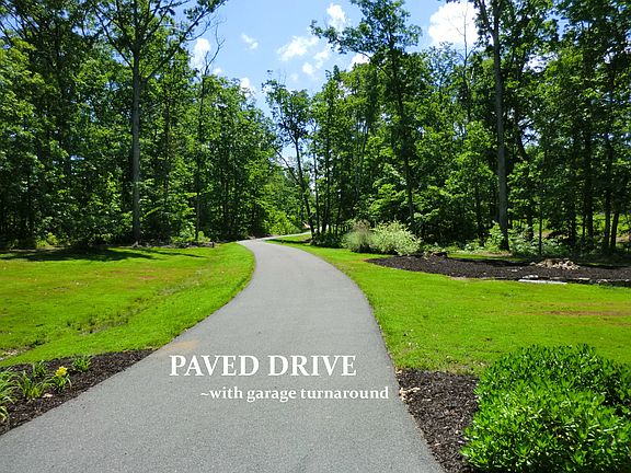 Long driveway offers privacy