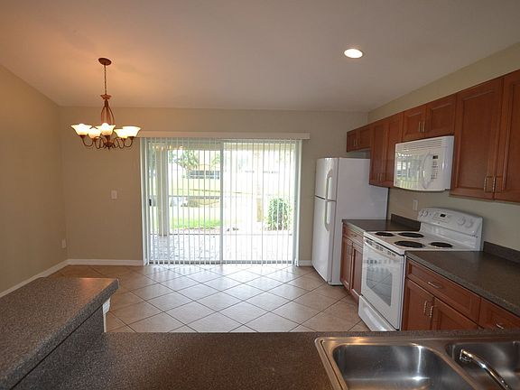 5th image of 11346 Cocoa Beach Dr