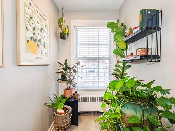 2nd image of 376 Claremont Ave #9A