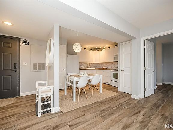 4th image of 2303 Kratky Rd APT B