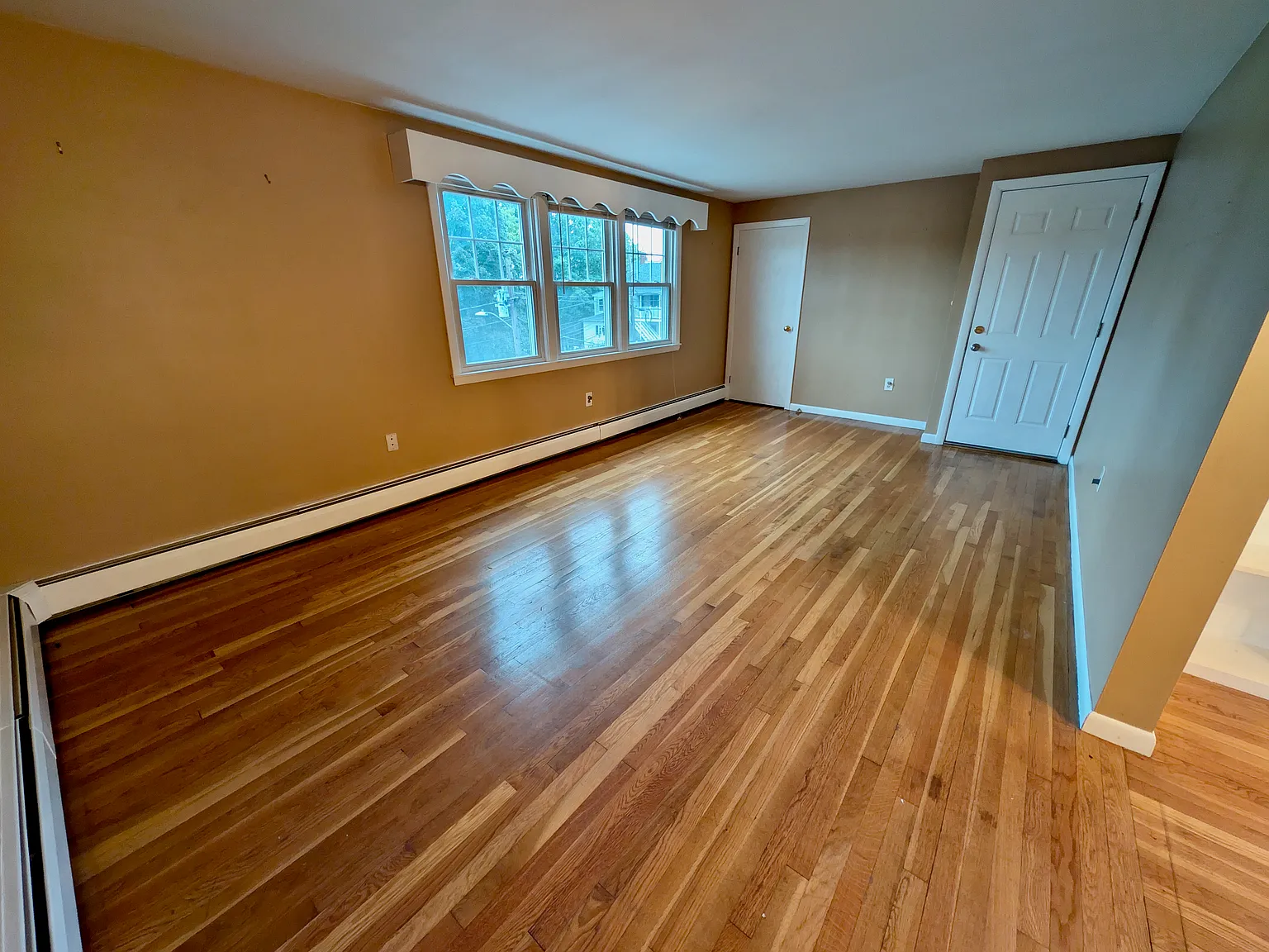 2 bed, $2,125 — Photo 4
