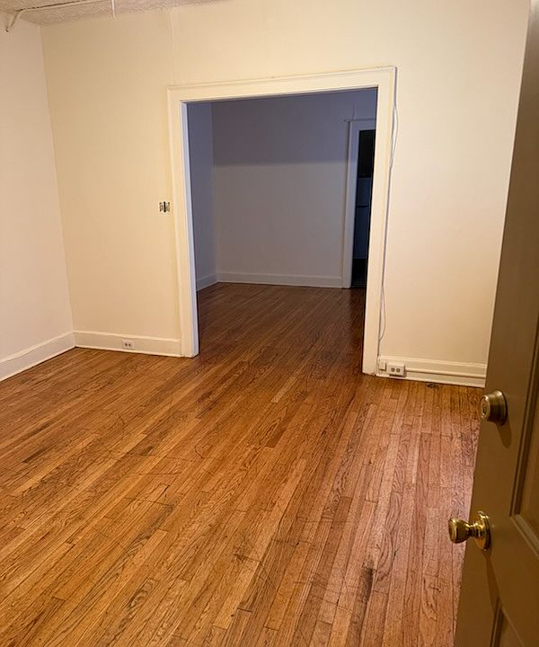 2nd image of 920 N 4th St APT 402