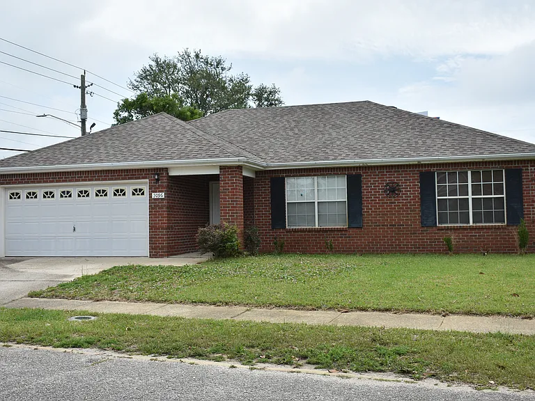 2096 Bella Breeze Ct — Photo 1