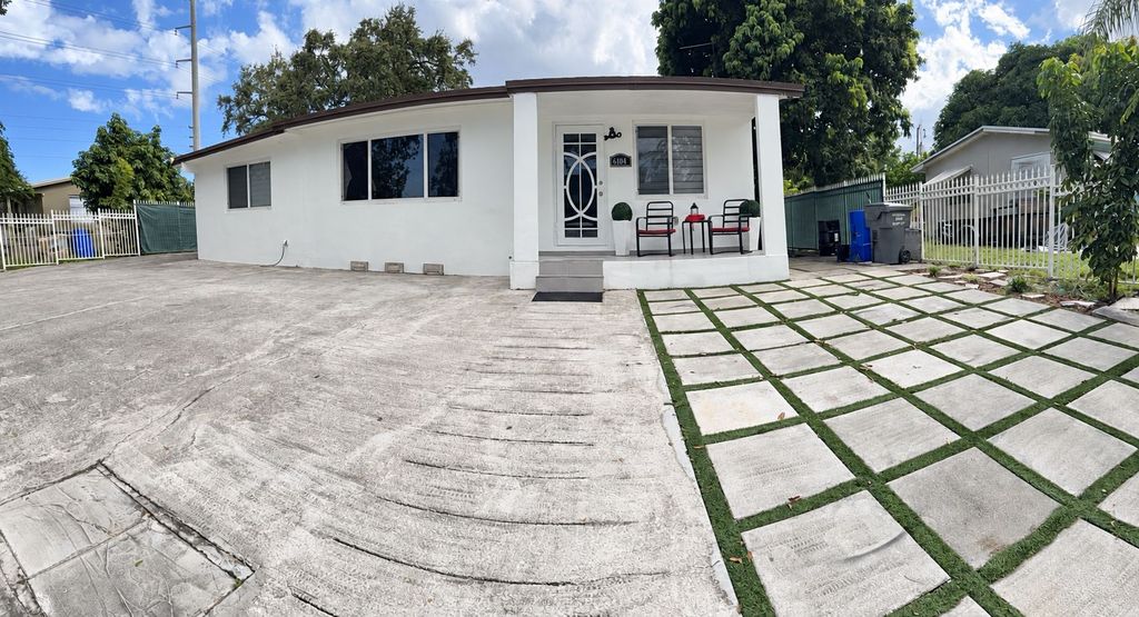 6404 Meade St - Property Image