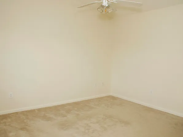 502 Courtyard E #502, Beaufort, NC 28516