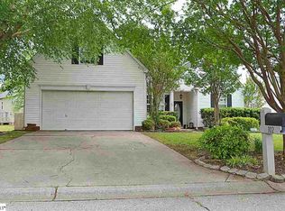 102 Peach Grove Pl, Mauldin, SC 29662