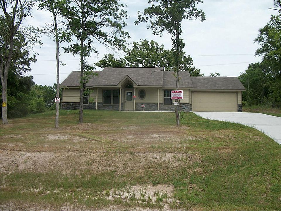 1st image of 110 Oakridge Cir