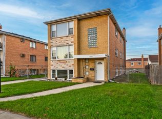 5938 W 79th St, Burbank, IL 60459