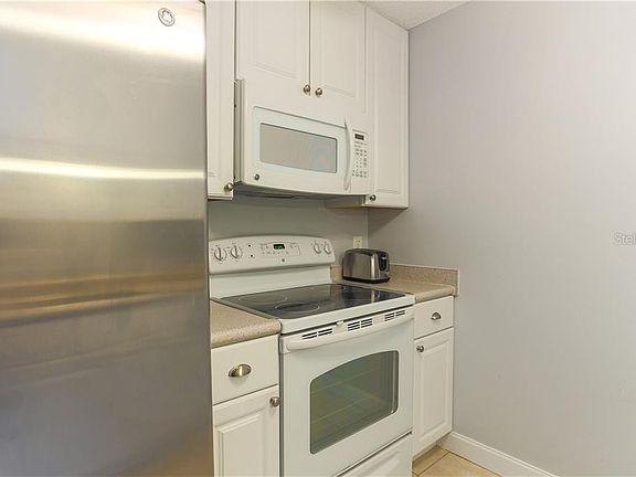 5th image of 2209 Grenadier Dr #139
