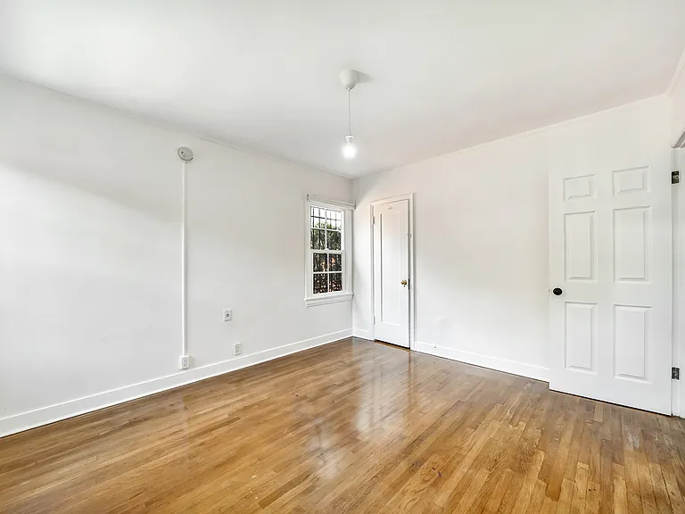 815 N Curson Ave — Photo 35