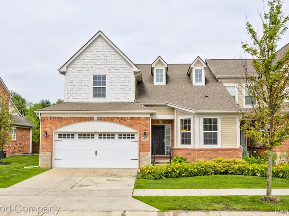 4361 Bennett Park Cir, Troy, MI 48085