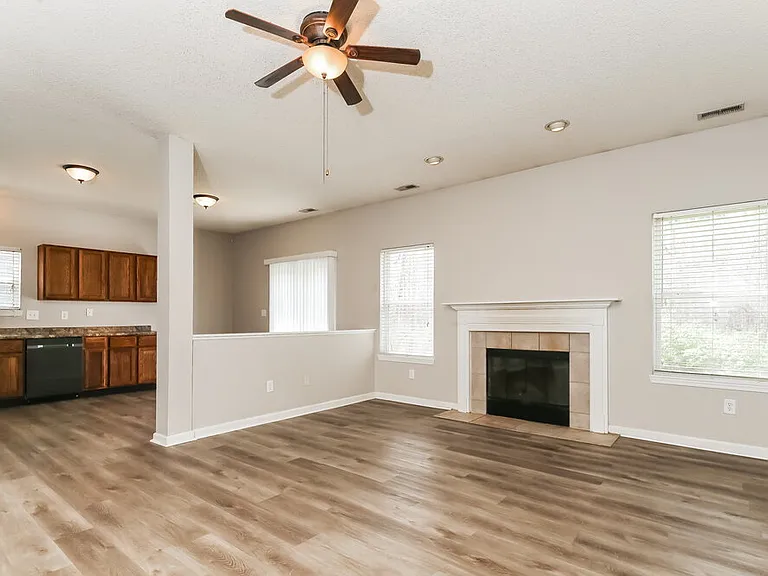 5810 Long Lake Ln — Photo 5